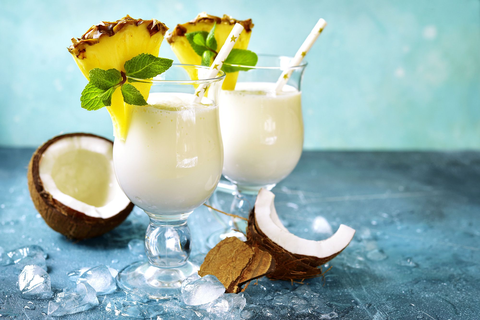 32 Food & Drinks To Try While In The Bahamas | SANDALS