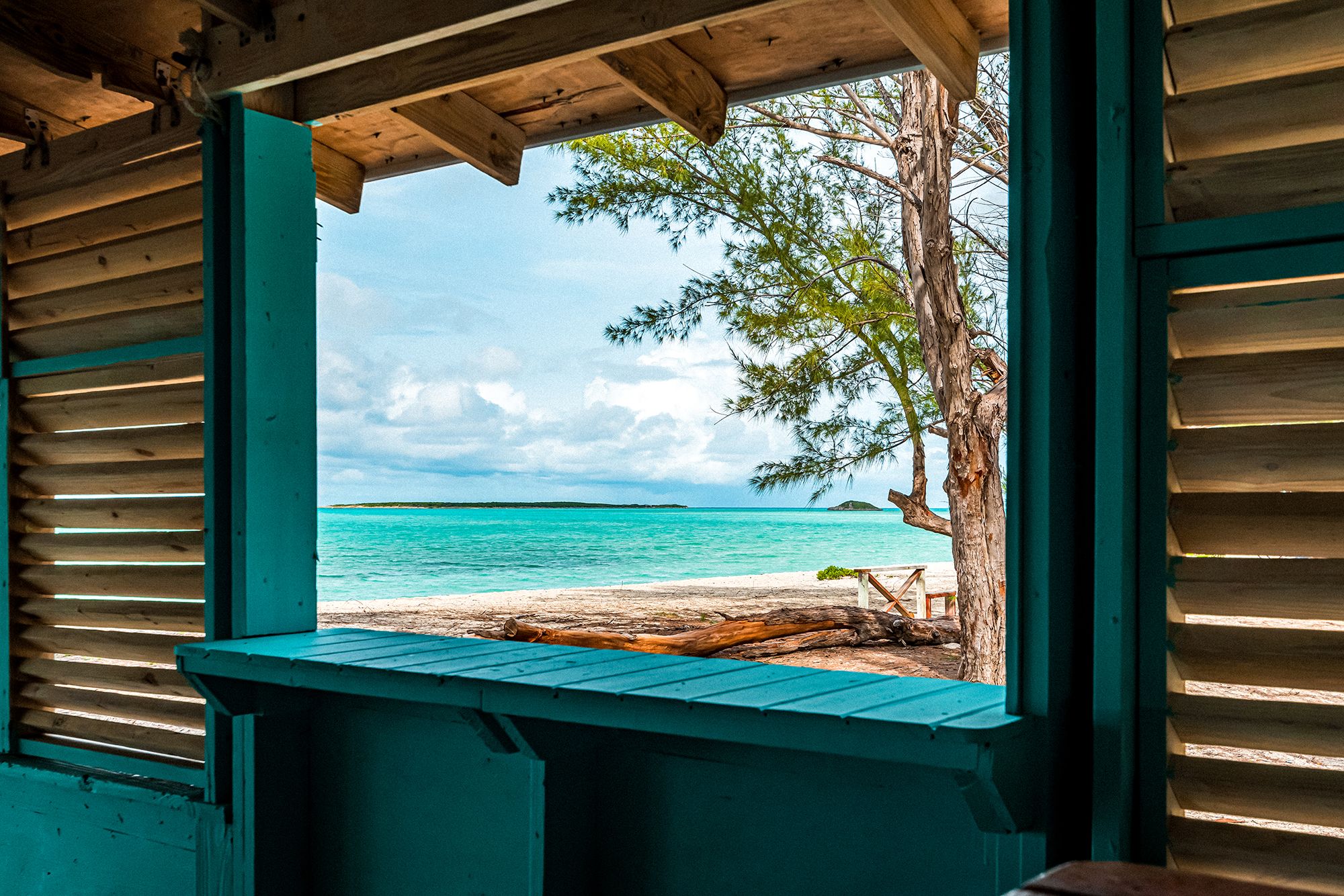 ¡Coco Plum Beach está llamando su nombre!