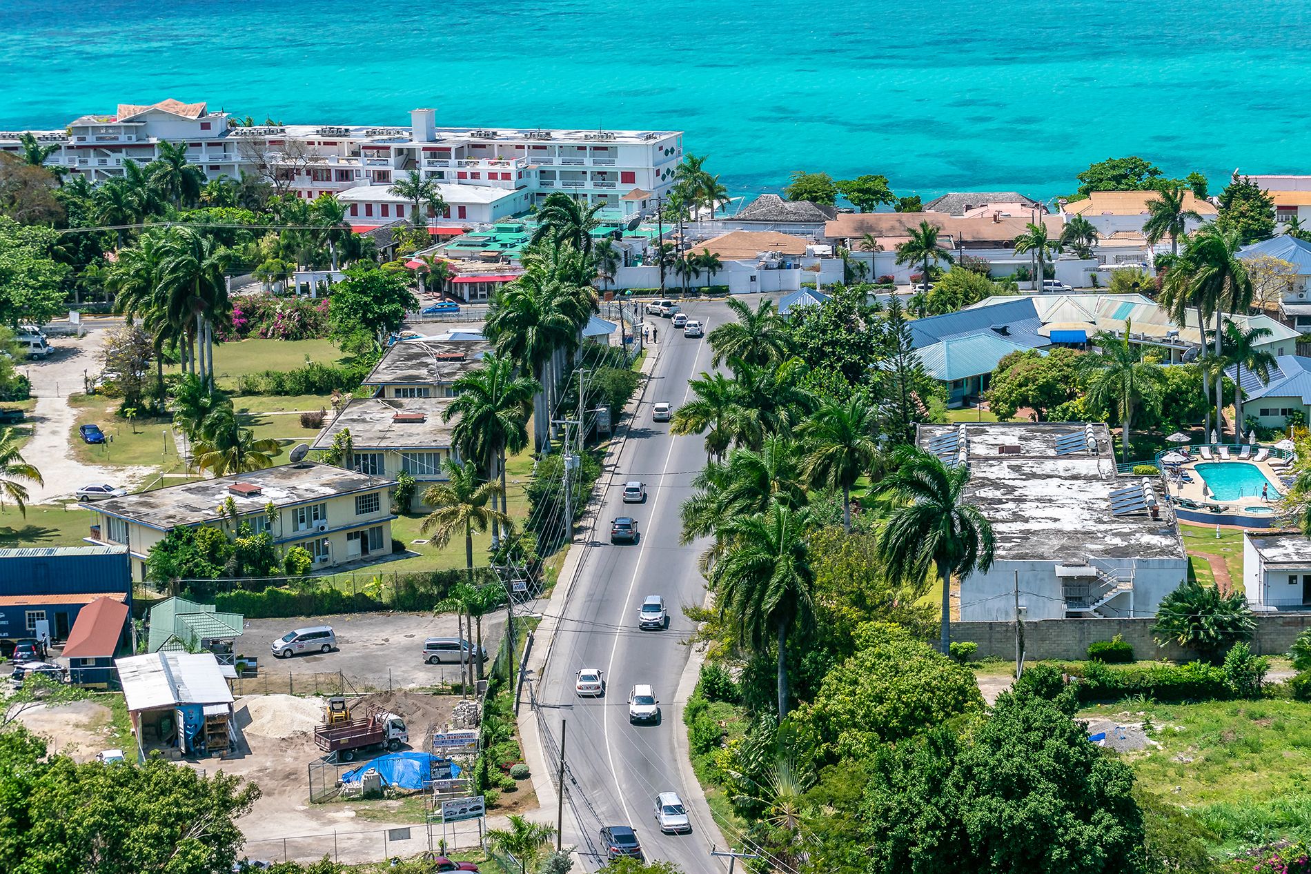 Jamaica-vs.-Punta-Cana--Transporte--Debbie-Ann-Powell