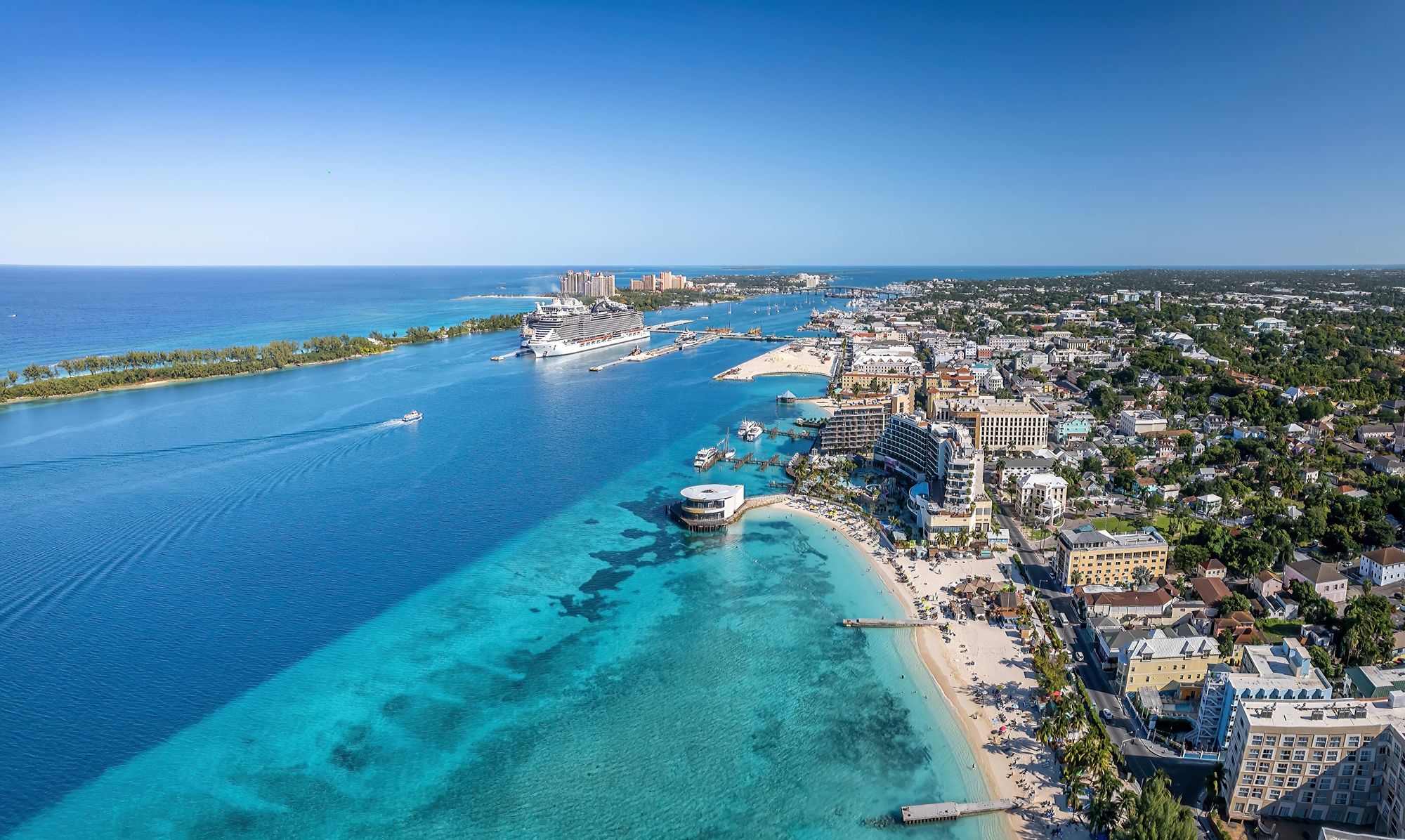 vista aérea de la playa de junkanoo