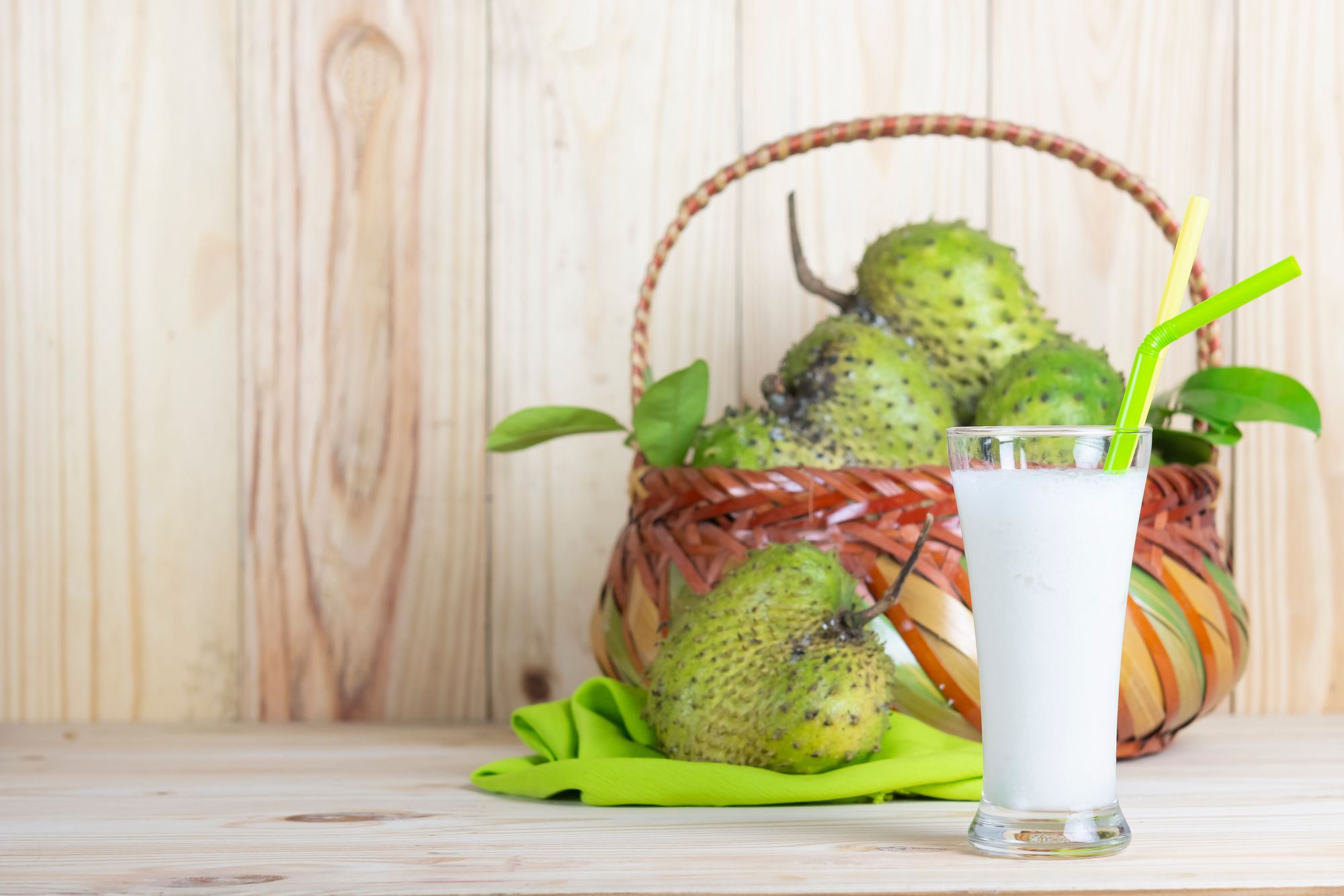 soursop fruit and drink