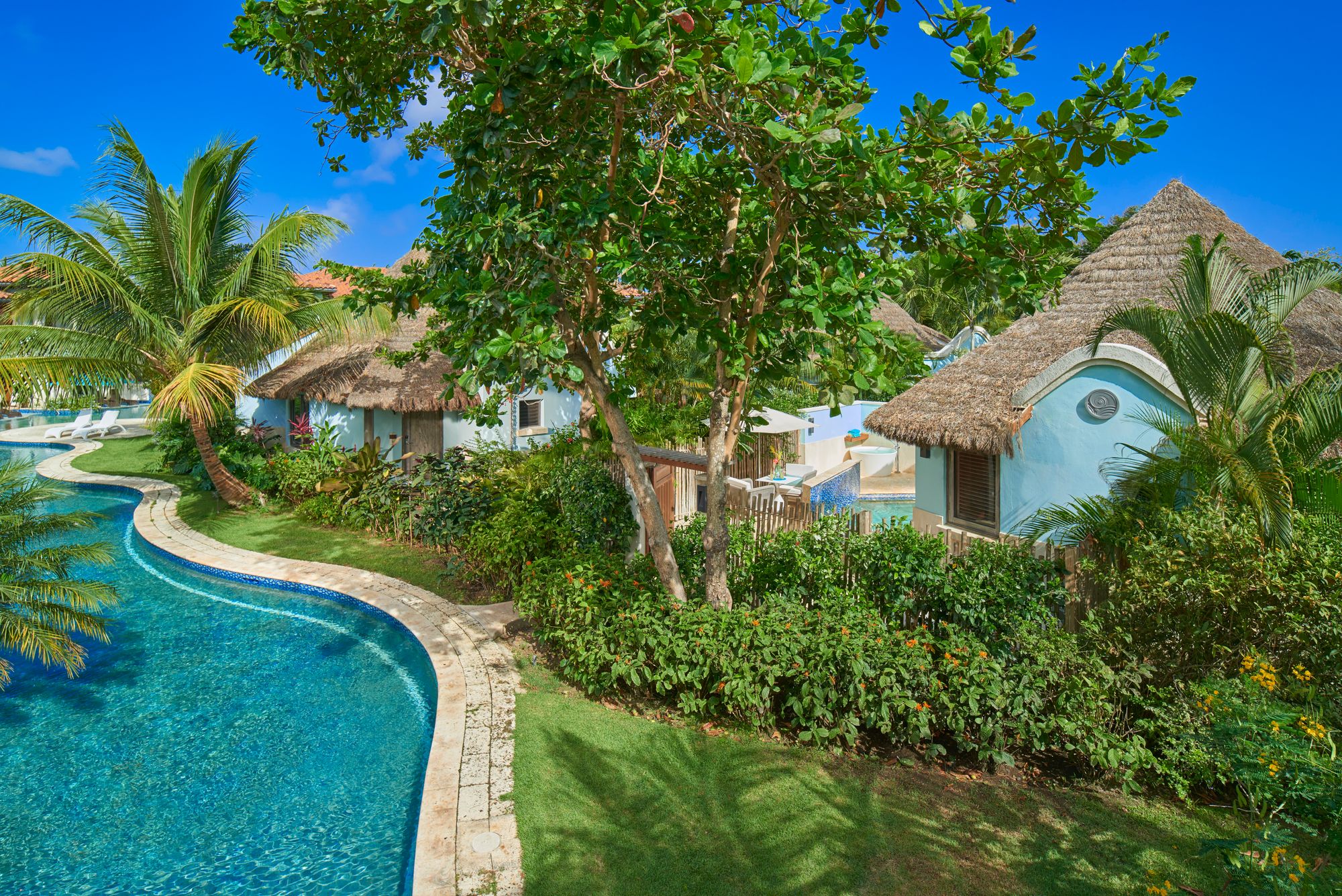 Sandals-Royal-Barbados_Rondoval-Village_Exterior