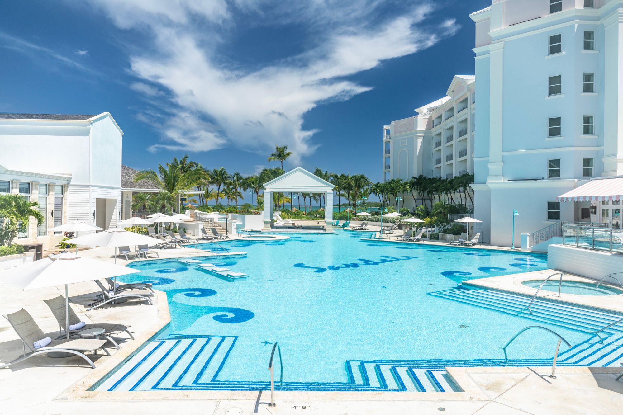 Sandals-Royal-Bahamian_Pool_1