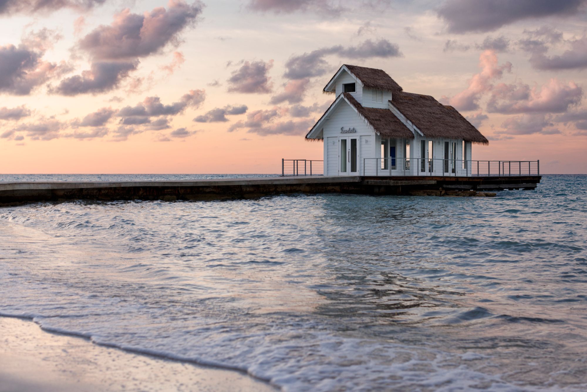 Sandals-Montego-Bay-over-water-chapel-2-2