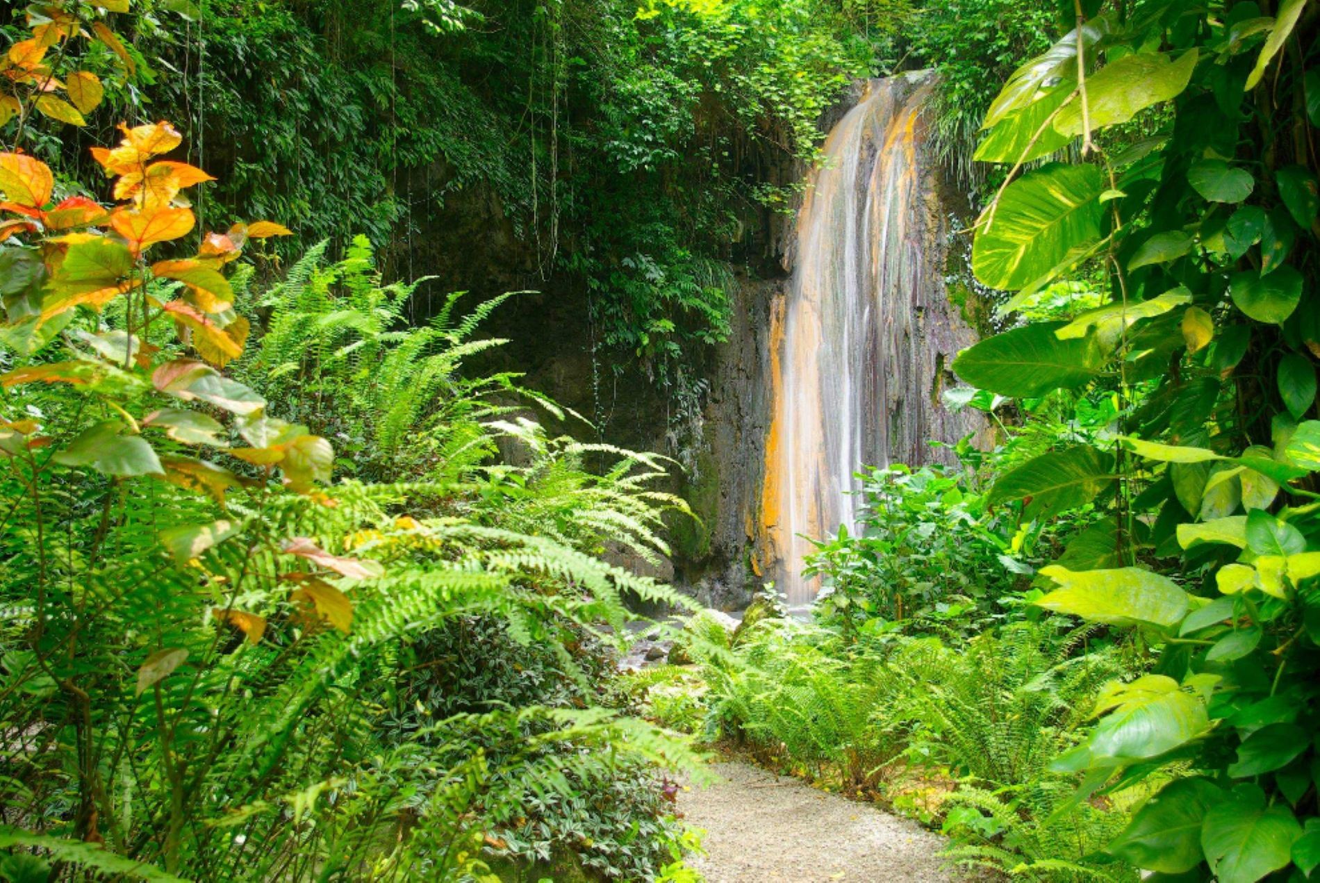 sandals-st-lucian-diamond-waterfall-island-routes