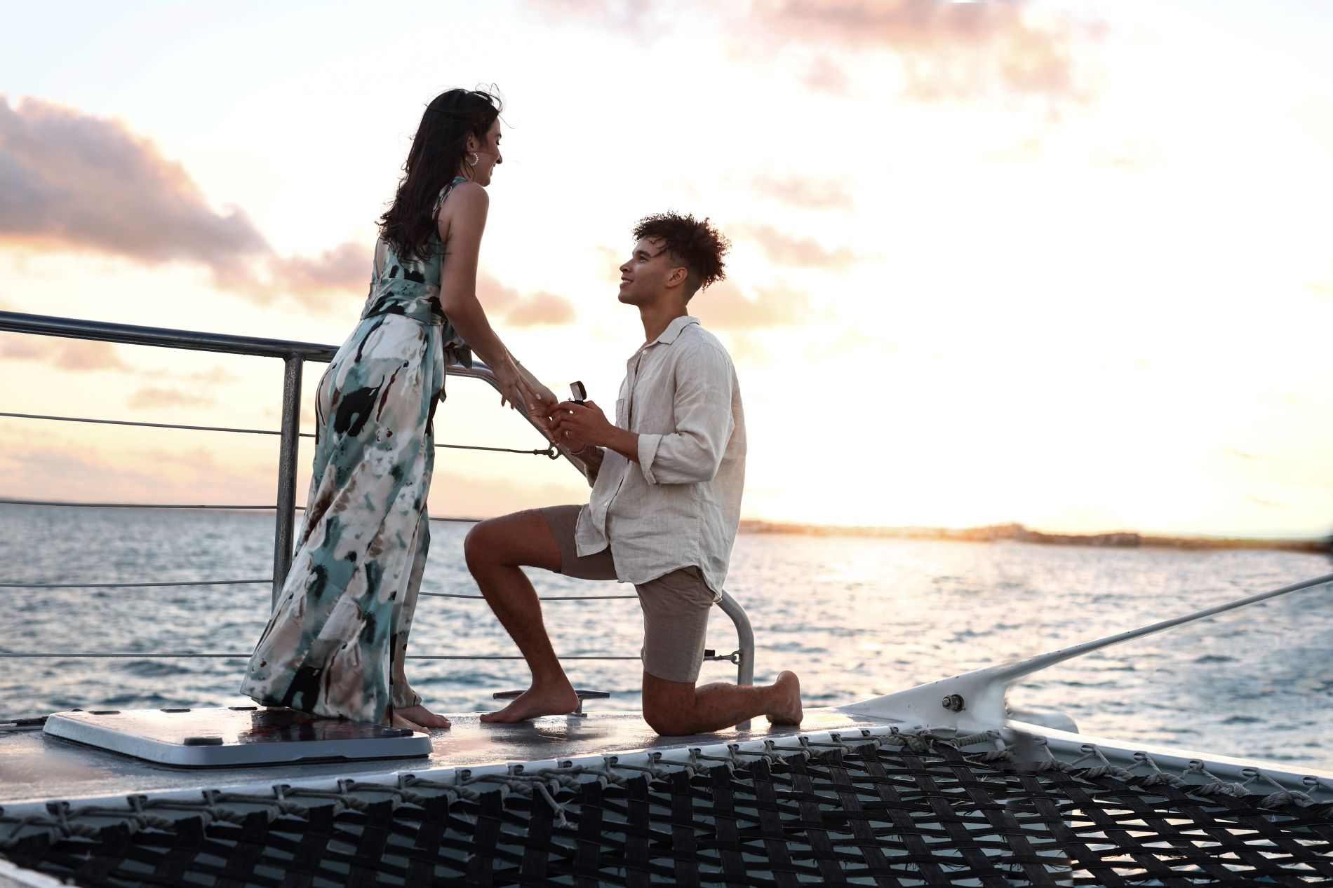 sunset-catamaran-proposal-on-knee