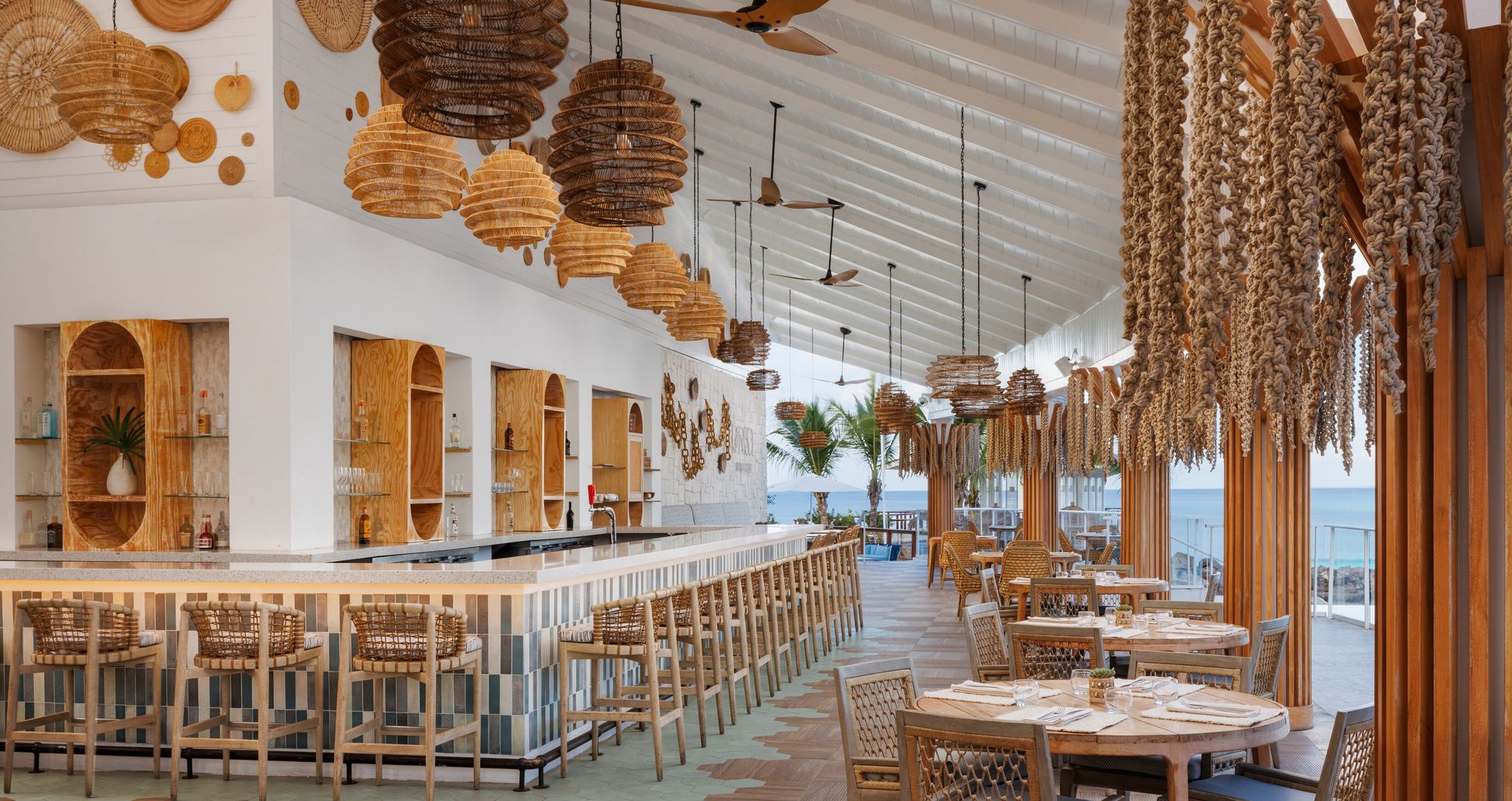 Crop-SSV-Restaurant-Parisol-1
