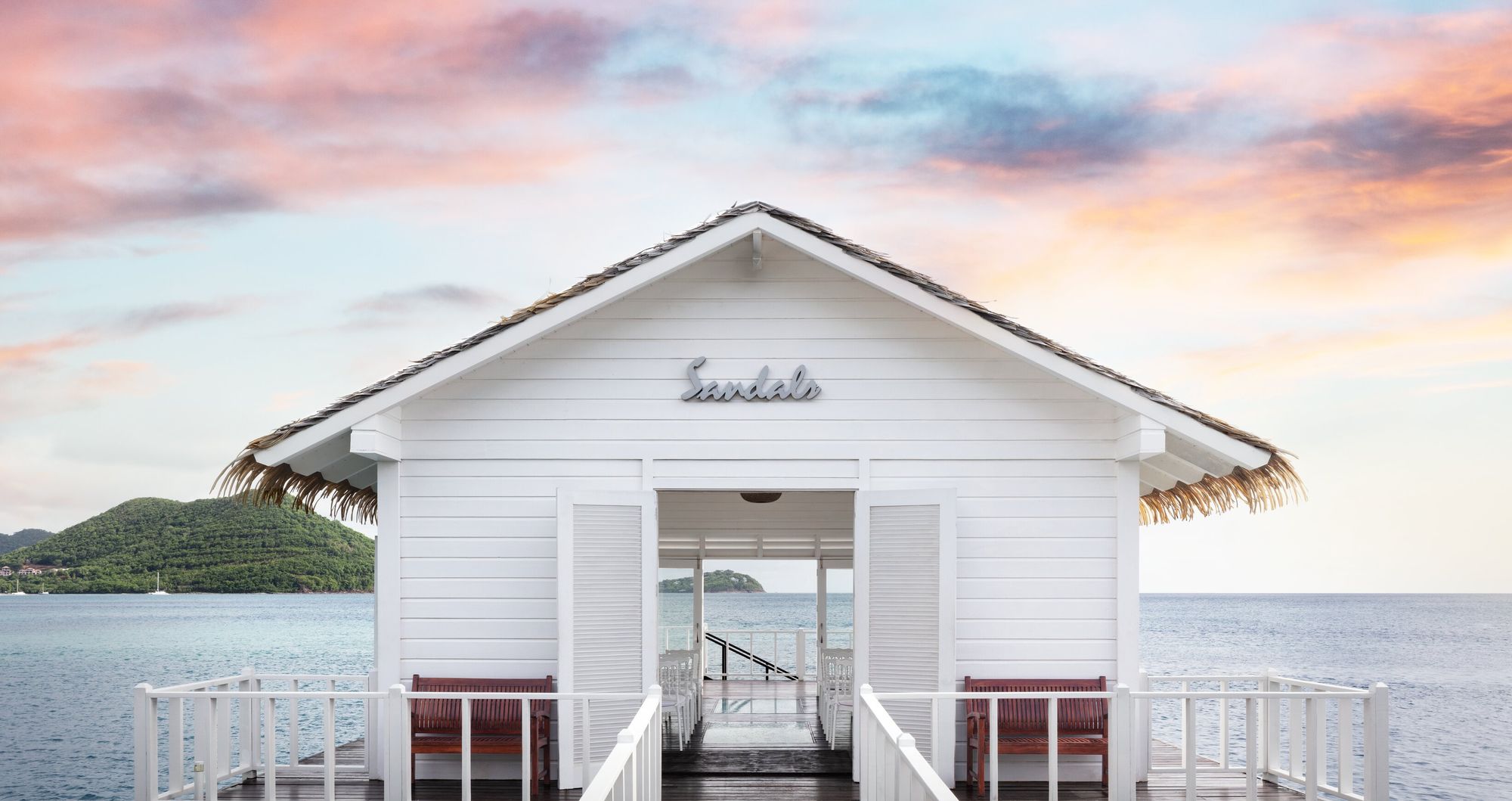 Web-Version-SGL-Over-Water-Wedding-Chapel-Exterior