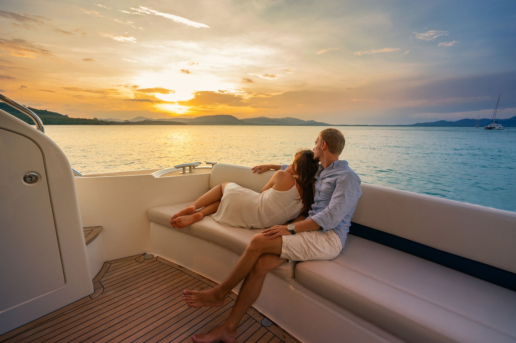 island sunset cruise couple