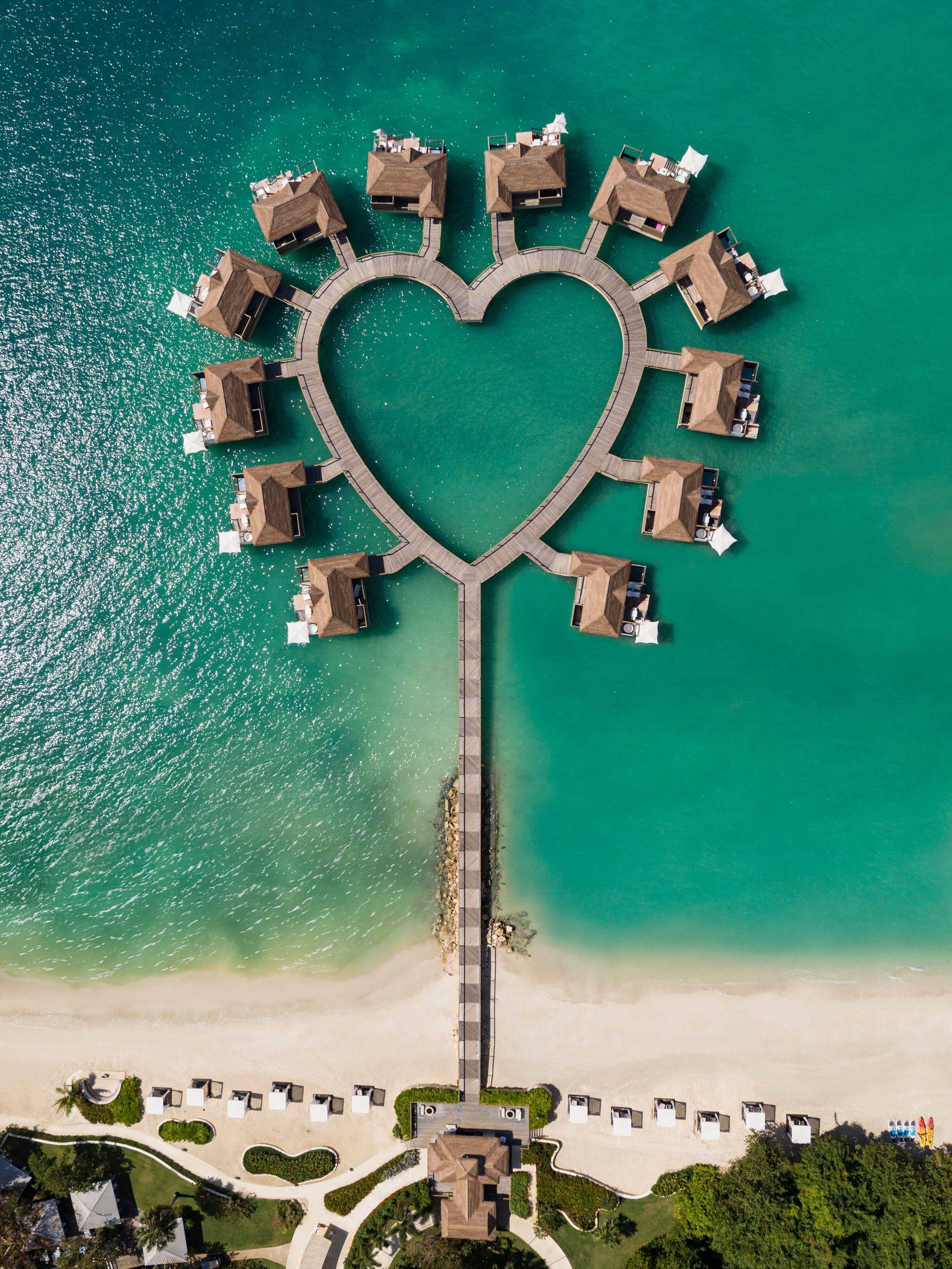 JPG-Version-SSC-Over-Water-Villas-Drone-Birds-eye-2